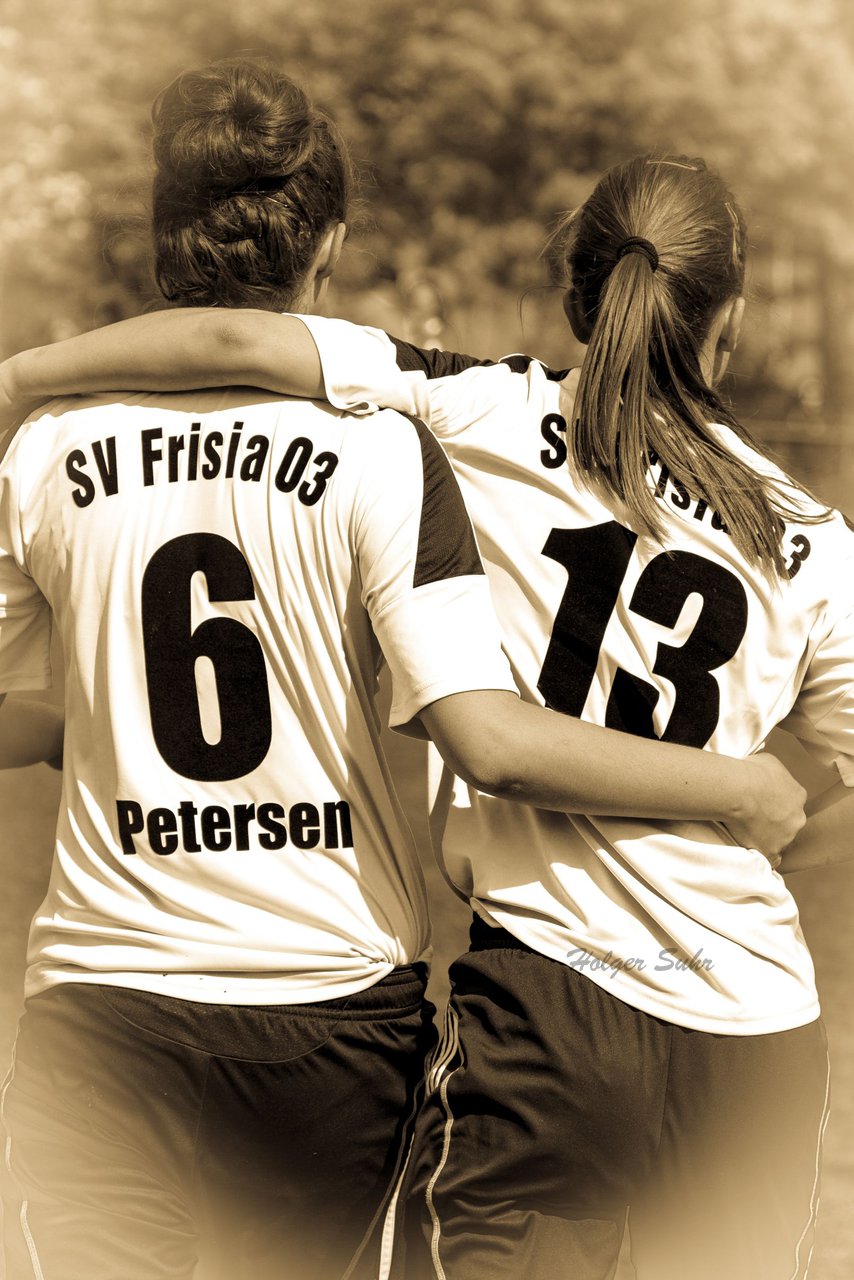 Bild 442 - B-Juniorinnen SG Trittau/Sdstormarn - SV Frisia 03 Risum Lindholm : Ergebnis: 3:1